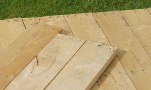 בניית משטחי דק